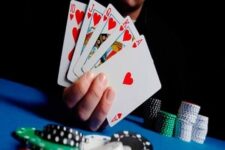 So sánh cổng game Win79 với Sunwin